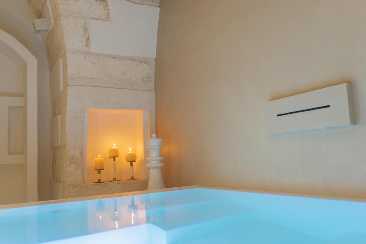 Eurydice Suite With Infinity Jacuzzi Ostuni Luaran gambar