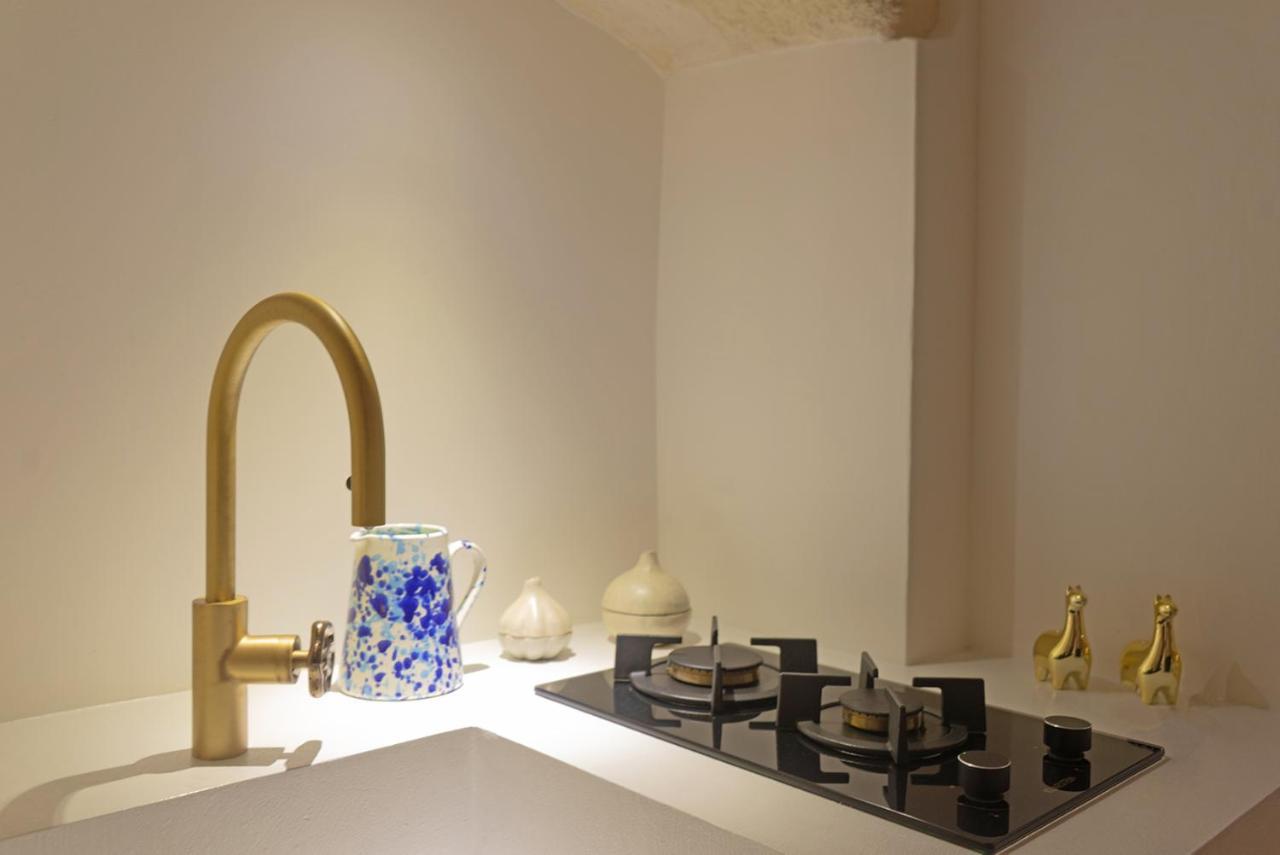 Eurydice Suite With Infinity Jacuzzi Ostuni Luaran gambar